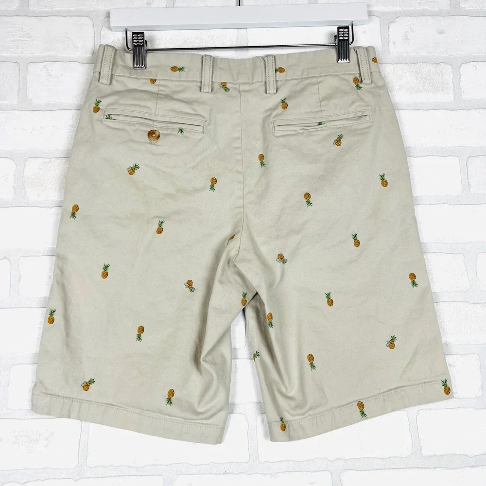 Old Navy‎ Mens Ultimate Slim Built-in Flex Pineapple Print Shorts, Size 30